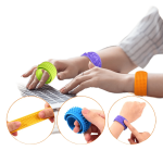 ⁦سوار التحفيز الحسي الملون⁩ - الصورة ⁦3⁩